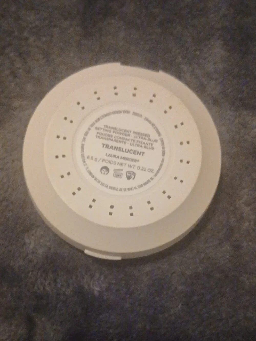 laura mercier Round Compact Setting Powder - Cream Case